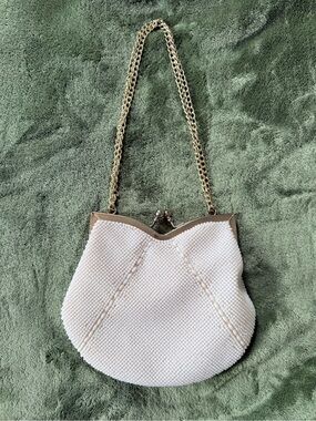Vintage Wh Beaded Kiss Lock Evening Bag | Made in Hong Kong Chain Bridal Purse